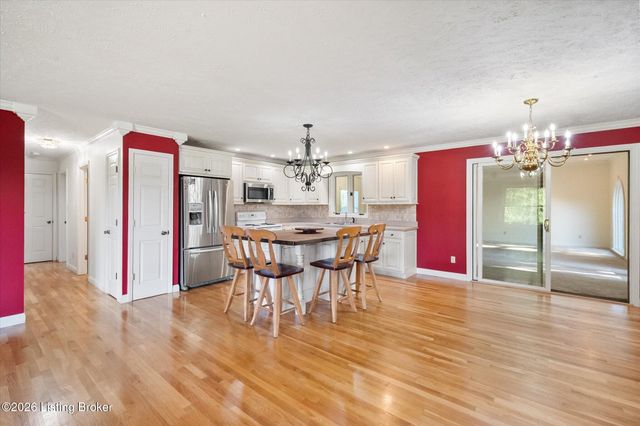 211 Normandy Rd, Taylorsville, KY 40071