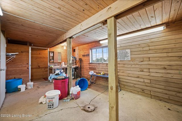 211 Normandy Rd, Taylorsville, KY 40071