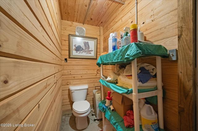 211 Normandy Rd, Taylorsville, KY 40071