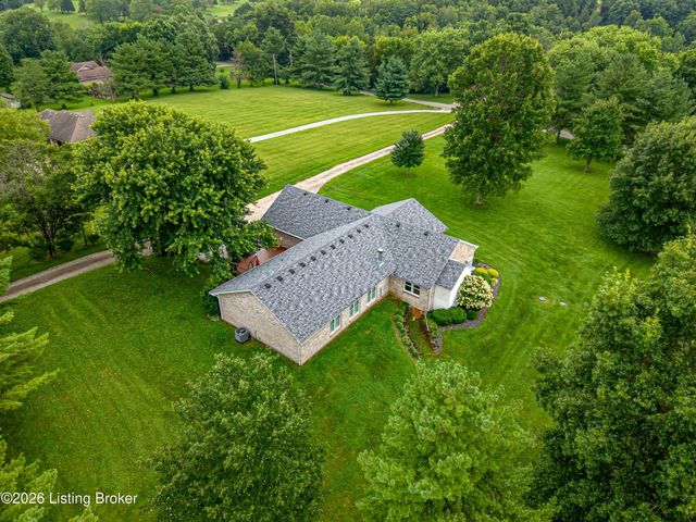 211 Normandy Rd, Taylorsville, KY 40071