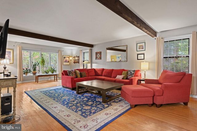 48 E RIDING DR, Cherry Hill, NJ 08003