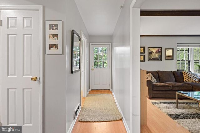 48 E RIDING DR, Cherry Hill, NJ 08003