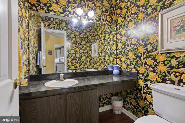 48 E RIDING DR, Cherry Hill, NJ 08003