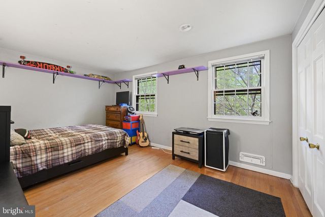 48 E RIDING DR, Cherry Hill, NJ 08003