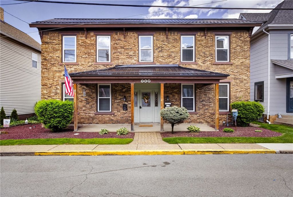 360 Wayne St, Beaver, PA 15009