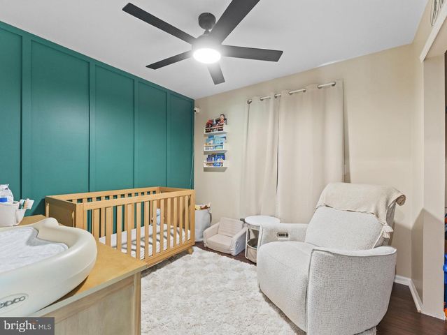 68 MEETING HOUSE LN, Blackwood, NJ 08012
