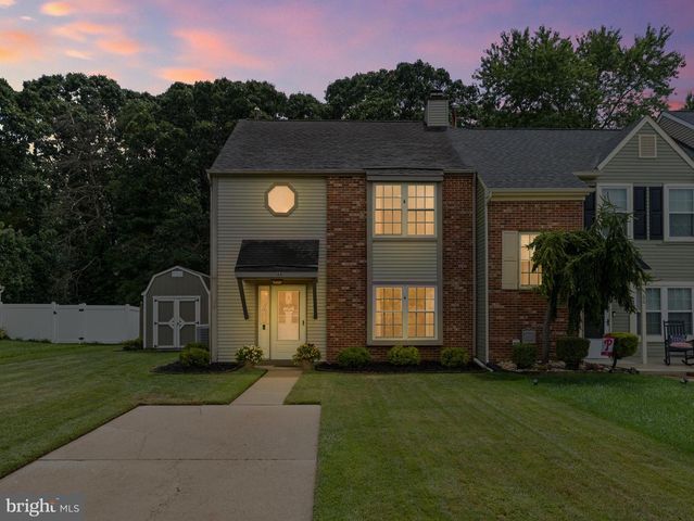 68 MEETING HOUSE LN, Blackwood, NJ 08012