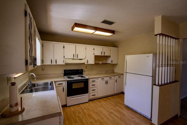 23809 NW 206TH AVENUE, High Springs, FL 32643