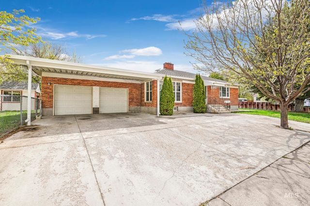 390 Maurice Street North , Twin Falls, Twin Falls, ID 83301