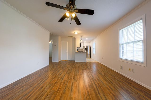 1410 Herkimer Street 1/2, Houston, TX 77008