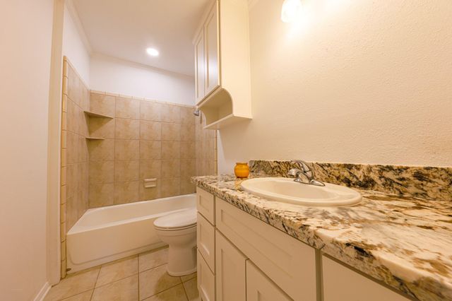 1410 Herkimer Street 1/2, Houston, TX 77008