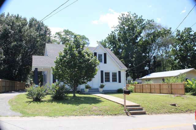 114 Oak St, Mcminnville, TN 37110