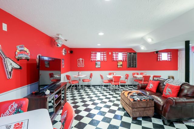 1136 Stewarton, Pierce Twp, OH 45102