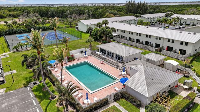 9425 S Ocean Drive 65, Jensen Beach, FL 34957