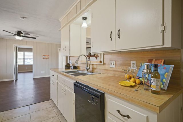 5327 31st Street, Lubbock, TX 79407