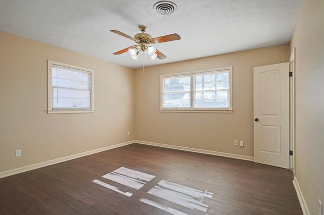 5327 31st Street, Lubbock, TX 79407