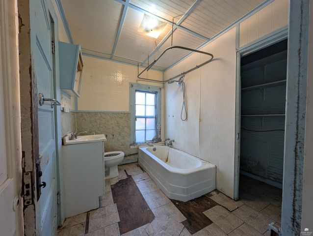 403 Elm Street, Wamego, KS 66547