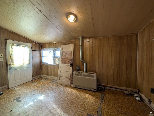 403 Elm Street, Wamego, KS 66547