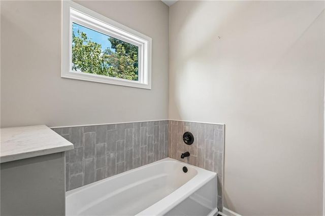 809 Dill Avenue SW, Atlanta, GA 30310