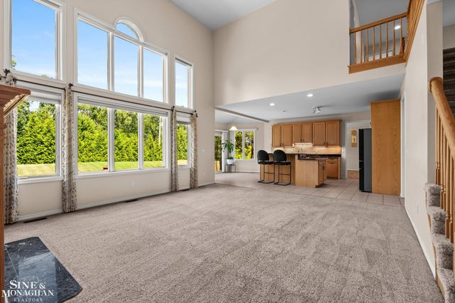 94 Ingram Drive, Troy, MI 48098