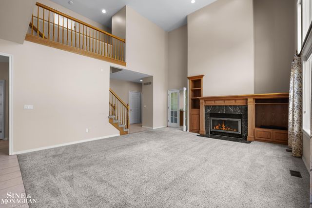 94 Ingram Drive, Troy, MI 48098