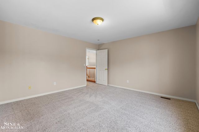 94 Ingram Drive, Troy, MI 48098