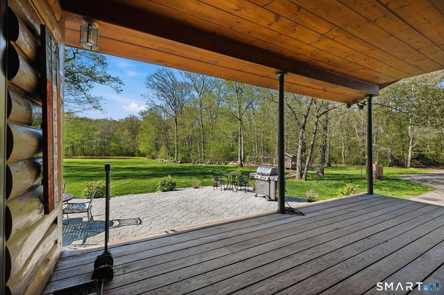 61 Mystic Road, North Stonington, CT 06359
