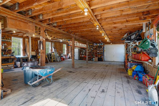61 Mystic Road, North Stonington, CT 06359