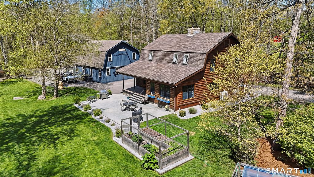 61 Mystic Road, North Stonington, CT 06359