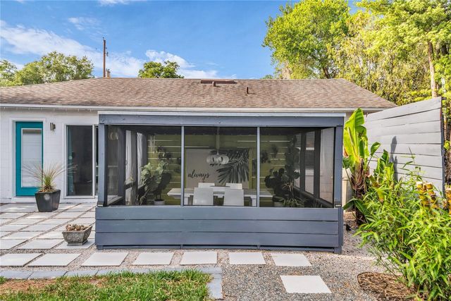 218 E HARDING STREET, Orlando, FL 32806