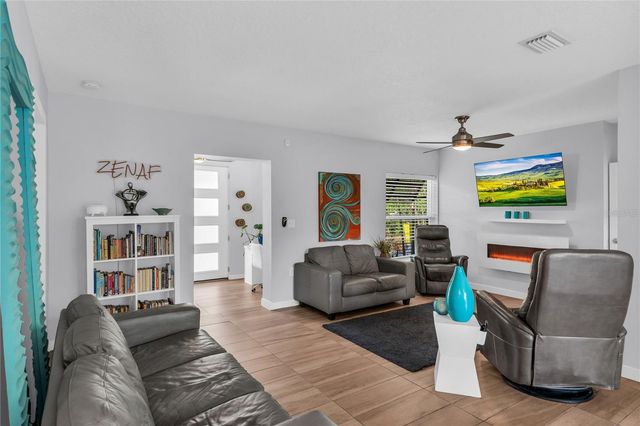 218 E HARDING STREET, Orlando, FL 32806