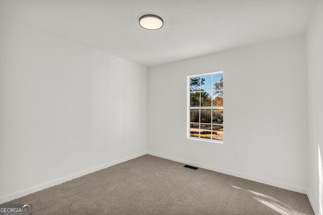 395 Barnetts Bridge Road, Jackson, GA 30233