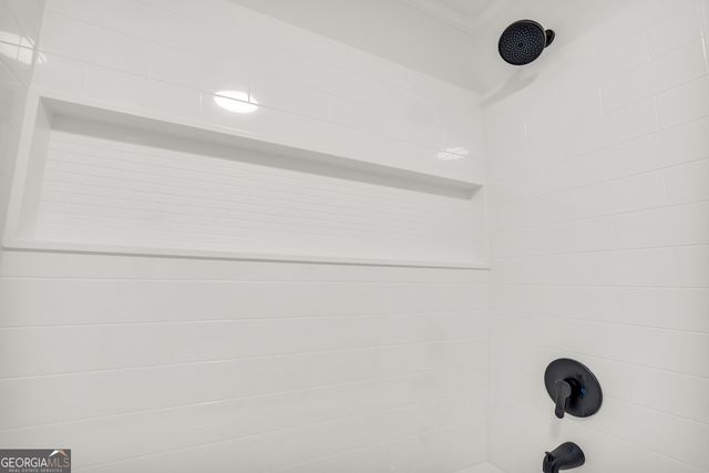 395 Barnetts Bridge Road, Jackson, GA 30233