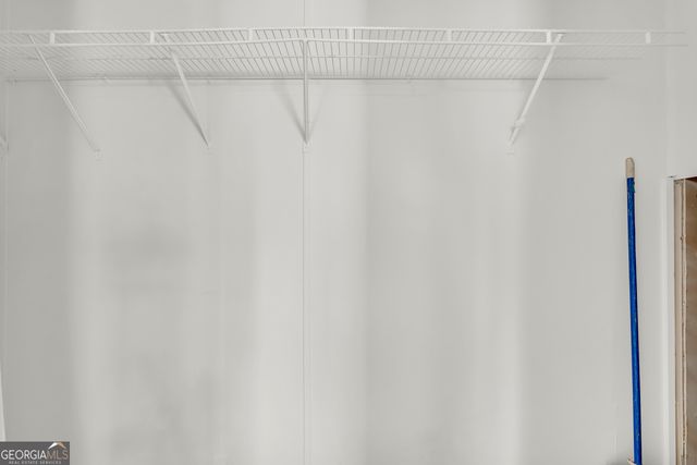 395 Barnetts Bridge Road, Jackson, GA 30233