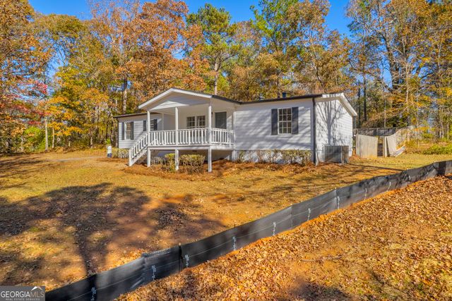 395 Barnetts Bridge Road, Jackson, GA 30233