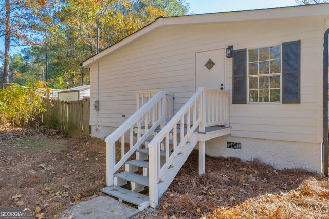 395 Barnetts Bridge Road, Jackson, GA 30233