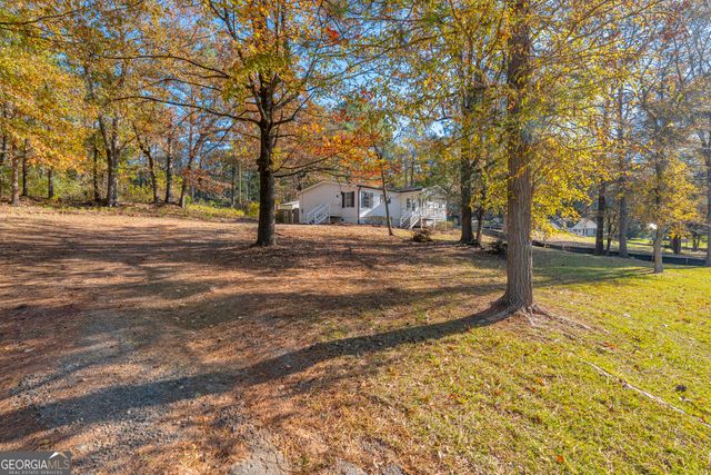 395 Barnetts Bridge Road, Jackson, GA 30233