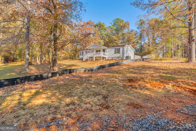 395 Barnetts Bridge Road, Jackson, GA 30233