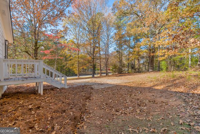 395 Barnetts Bridge Road, Jackson, GA 30233