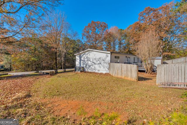 395 Barnetts Bridge Road, Jackson, GA 30233