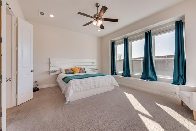 1108 Silverthorn Trail, Justin, TX 76247