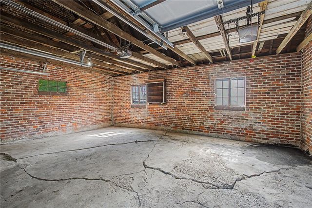 1614 Catalpa Drive, Dayton, OH 45406