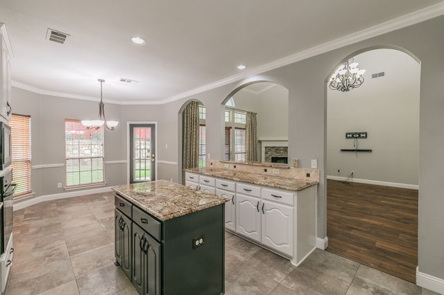 6504 Josephine Drive, Arlington, TX 76017