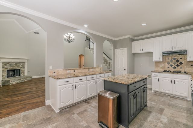 6504 Josephine Drive, Arlington, TX 76017