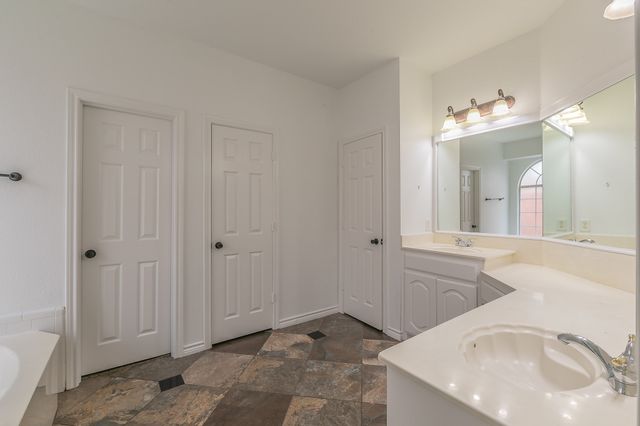 6504 Josephine Drive, Arlington, TX 76017
