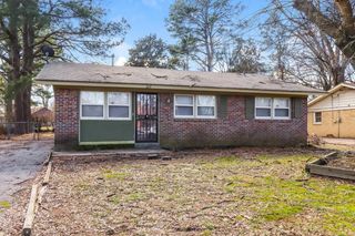 329 STONEHAM RD, Memphis, TN 38109