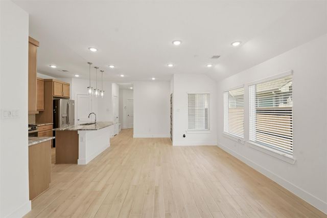 10035 Crescendo Way, Iowa Colony, TX 77583