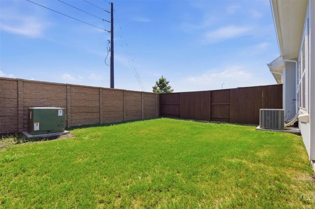 10035 Crescendo Way, Iowa Colony, TX 77583