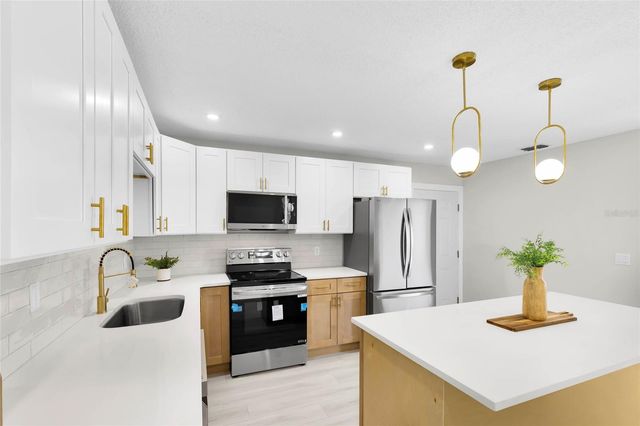 9140 SE 155TH PLACE, Summerfield, FL 34491