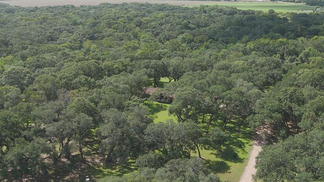 406 Wilson Creek Road, Palacios, TX 77440